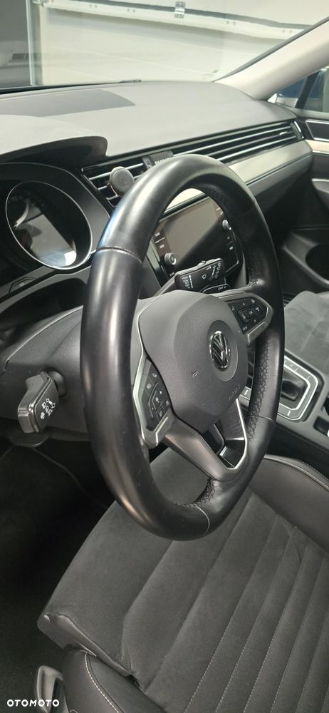 Volkswagen Passat 2.0 TDI Business DSG - 12