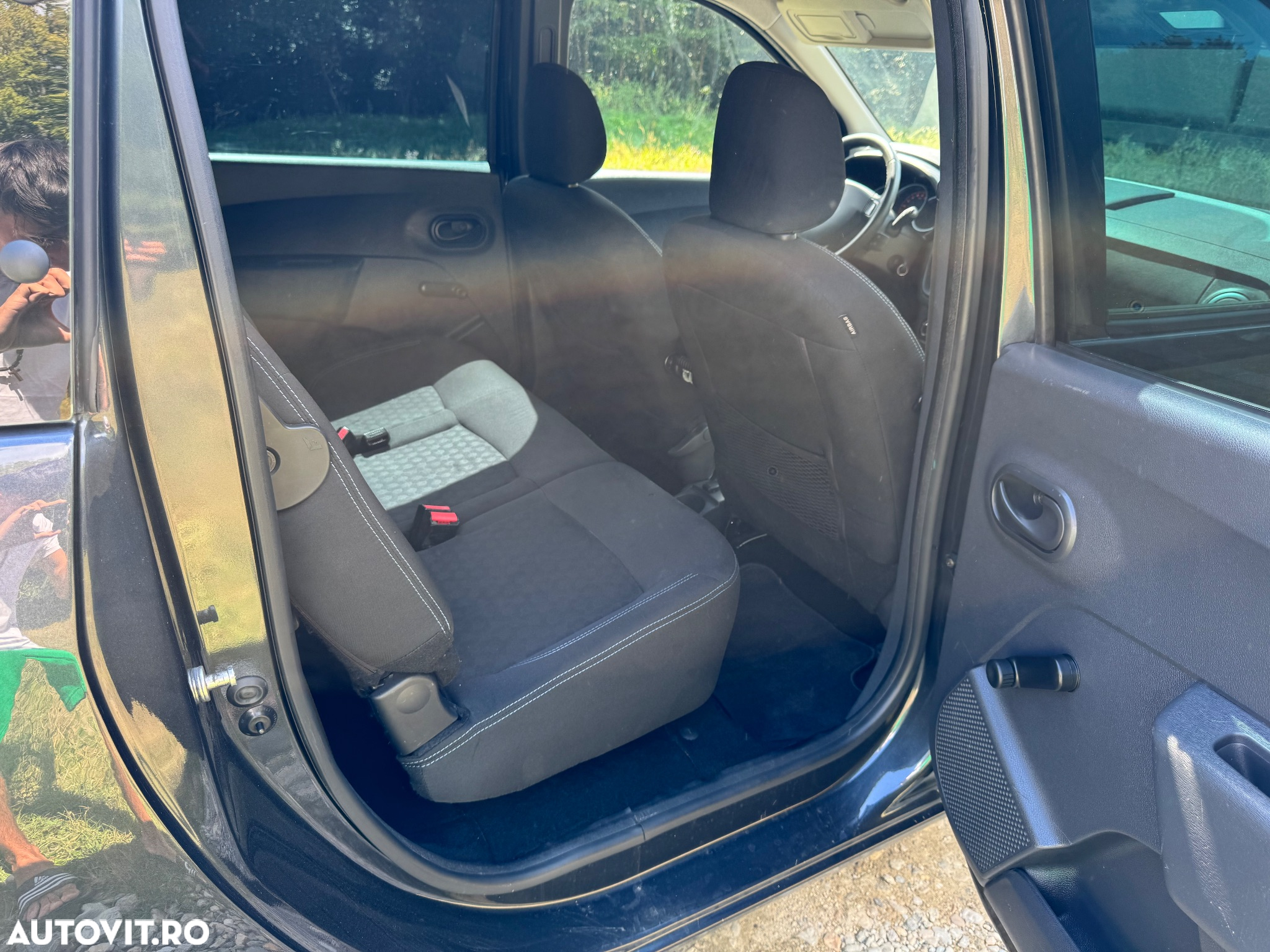 Dacia Lodgy 1.5 dCi 109 CP Stepway - 8