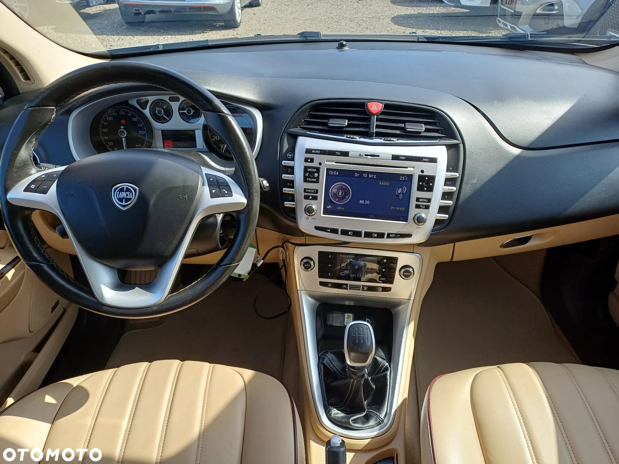 Lancia Delta 1.4 T-Jet 16v Platino - 27