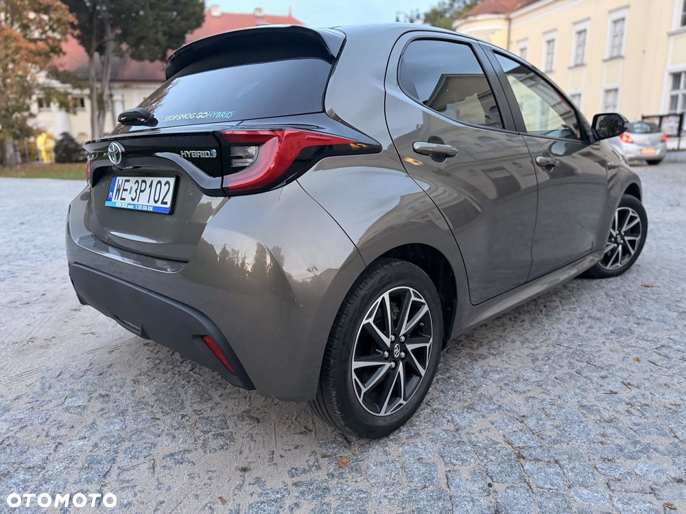 Toyota Yaris - 16