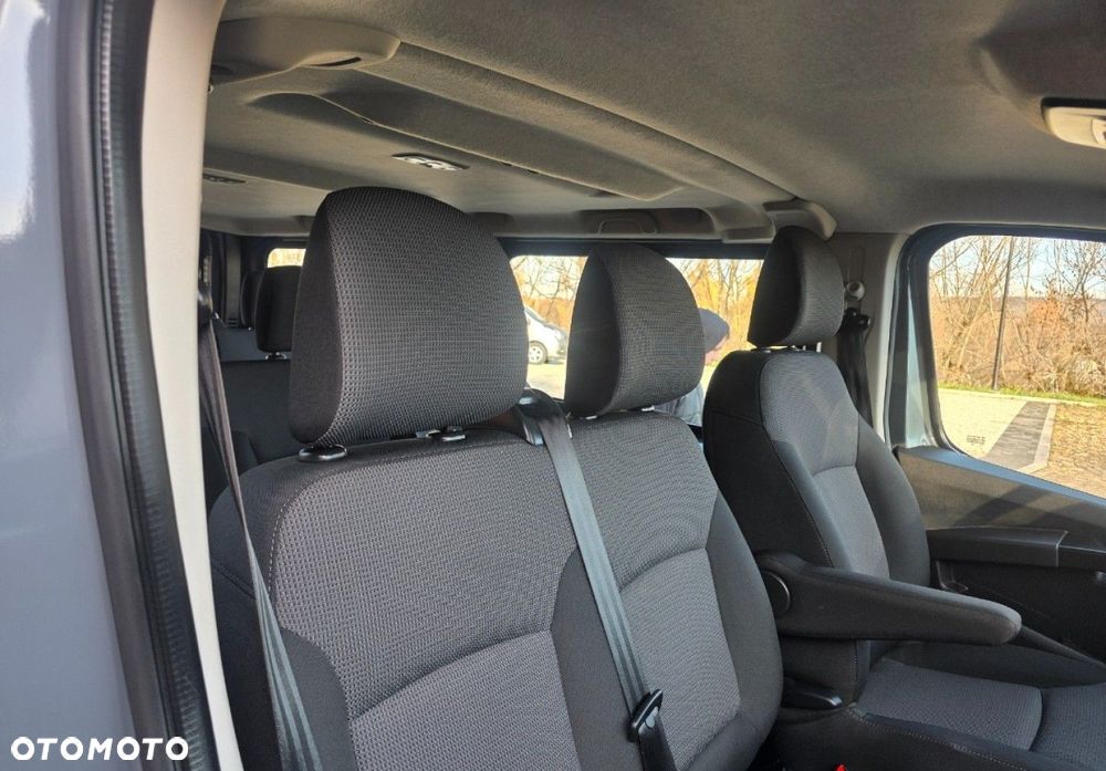 Renault Trafic - 21
