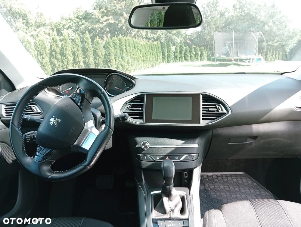 Peugeot 308 - 7