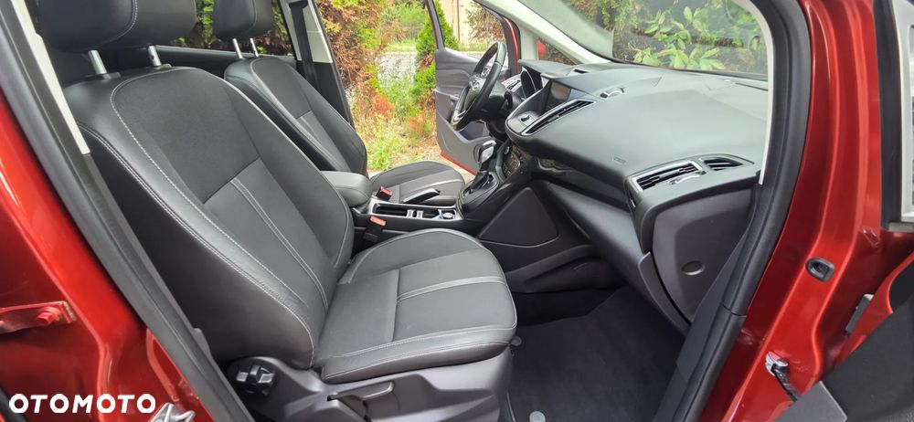 Ford C-MAX 2.0 TDCi Start-Stop-System Titanium - 38