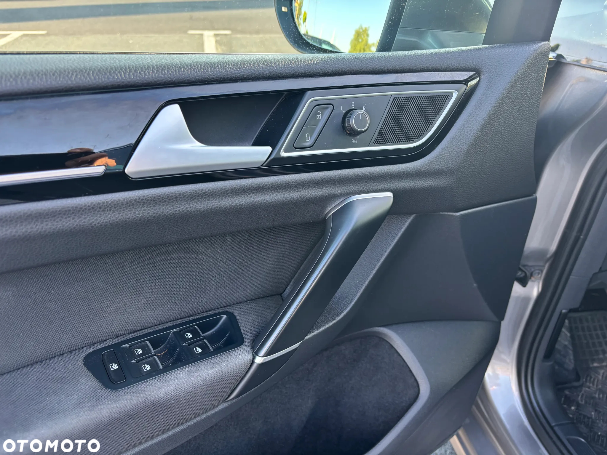 Volkswagen Golf Sportsvan VII SV 1.4 TSI BMT Highline - 13