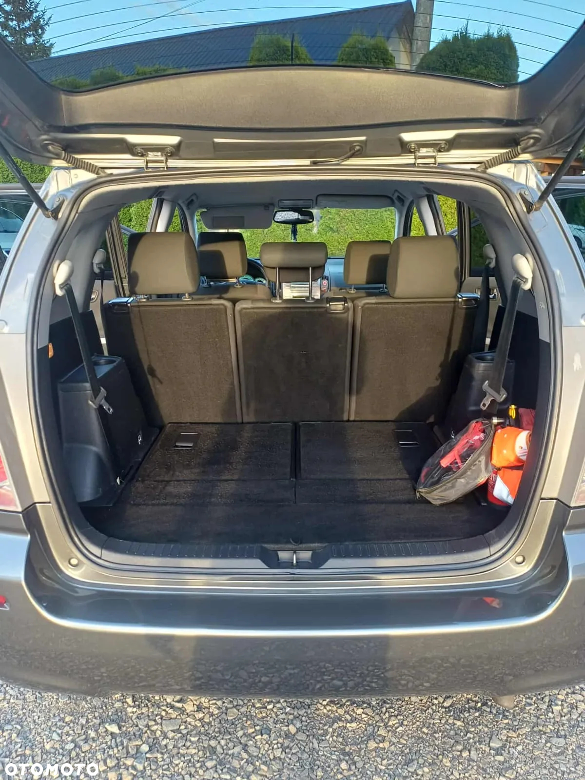 Toyota Corolla Verso - 5