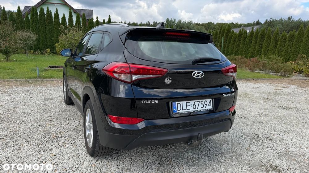 Hyundai Tucson 1.6 GDI BlueDrive Design 2WD - 11