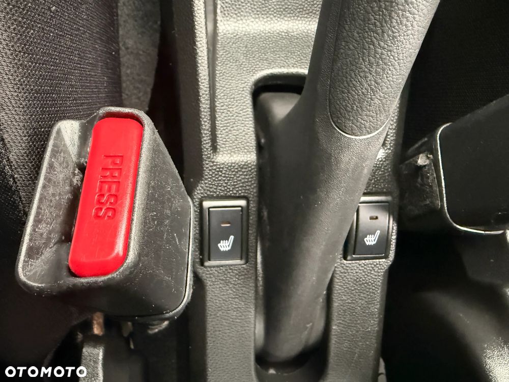 Suzuki Ignis 1.2 Premium AGS - 24