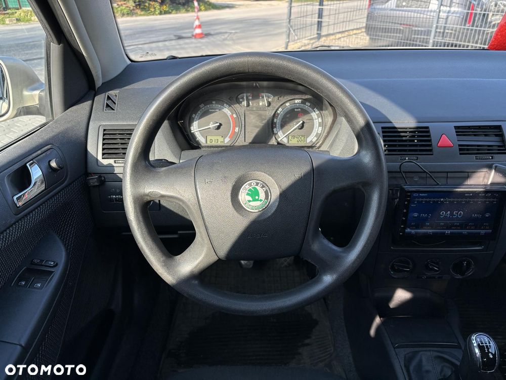 Skoda Fabia 1.2 12V Ambiente - 19