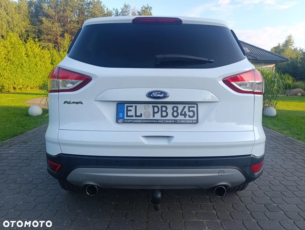 Ford Kuga - 12