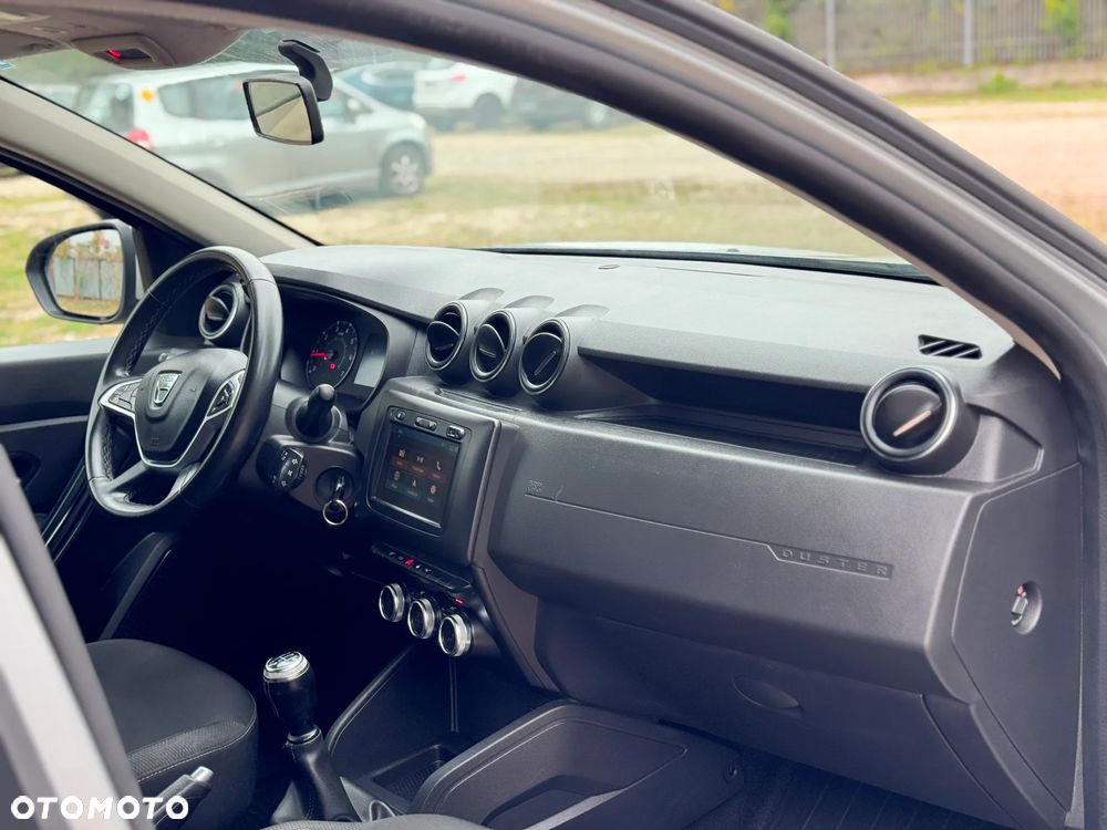 Dacia Duster 1.6 SCe Ambiance S&S - 34