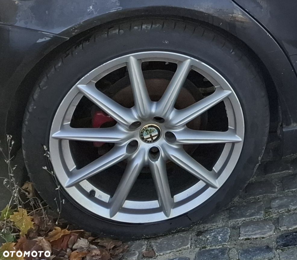 Alfa Romeo 159 1.9JTDM ti - 26