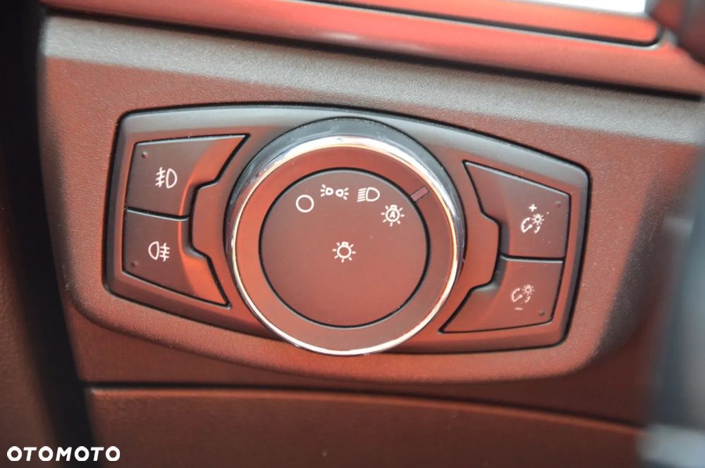 Ford Mondeo 2.0 EcoBlue Edition - 34