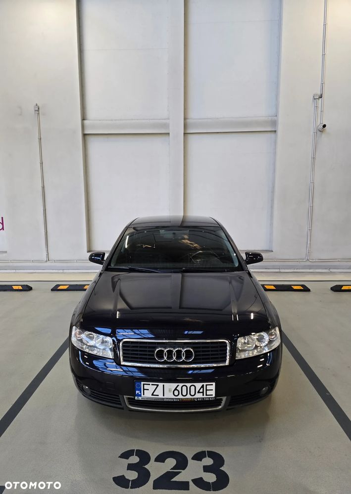 Audi A4 Limousine - 24