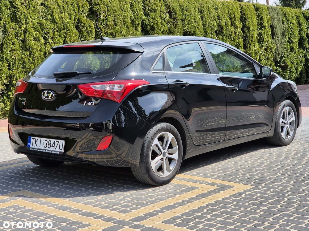 Hyundai i30 1.6 CRDi Premium - 4