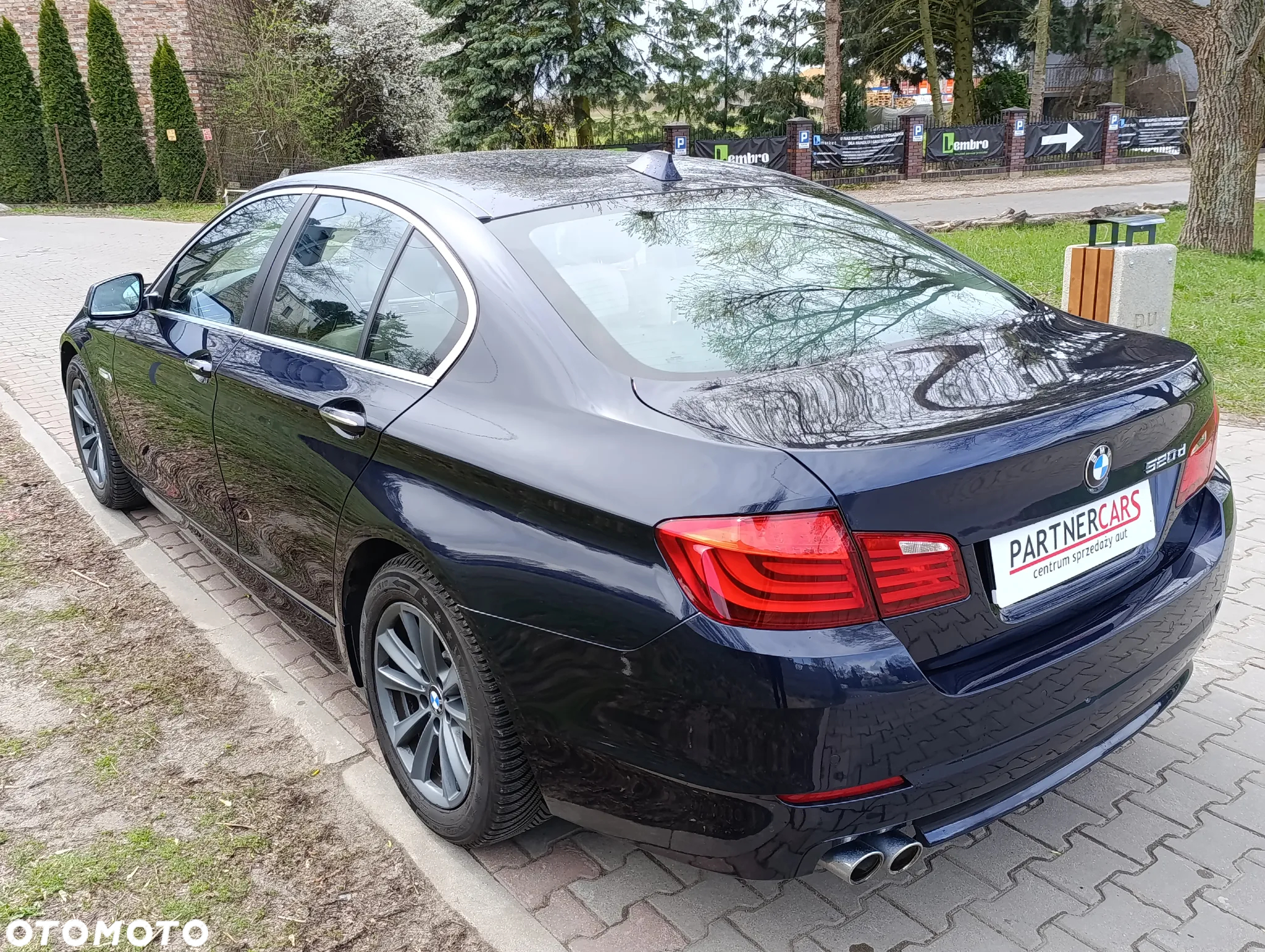 BMW Seria 5 520d Touring Luxury Line - 6