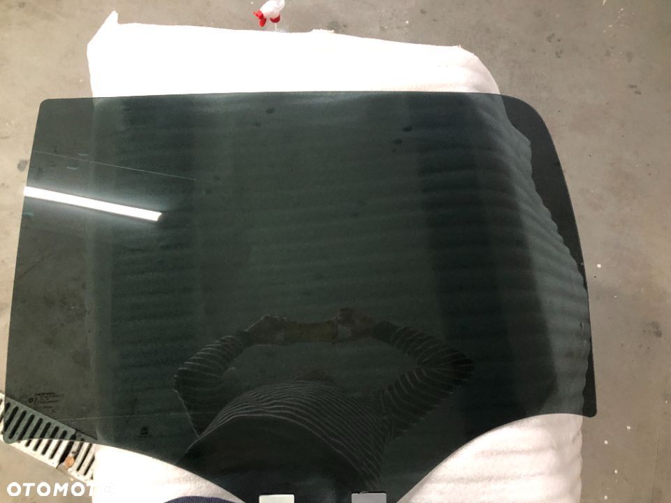 SZYBA DRZWI PRAWY LEWY PRZÓD TYŁ DODGE RAM 2019- - 6