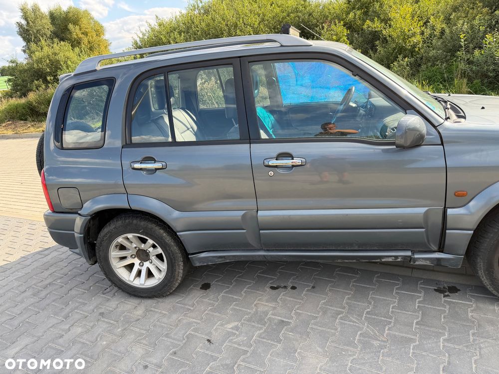 Suzuki Grand Vitara 2.0 Special Edition - 7