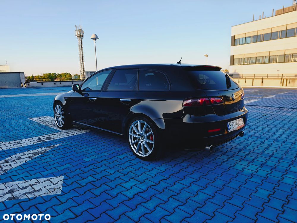 Alfa Romeo 159 1.9 JTDM 8V DPF Distinctive - 12