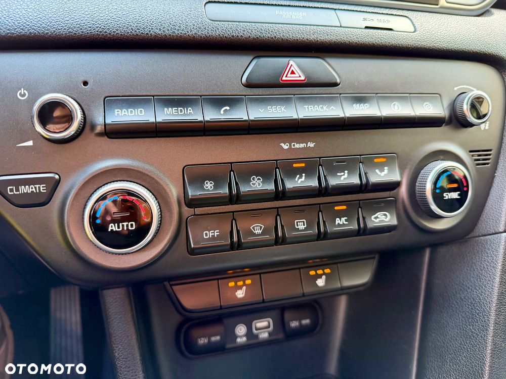 Kia Sportage 1.6 GDI L 2WD - 23