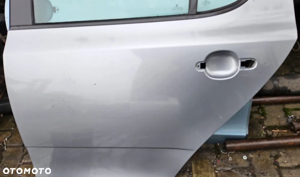 Skoda Fabia II 2 drzwi tył tylne lewe - 2