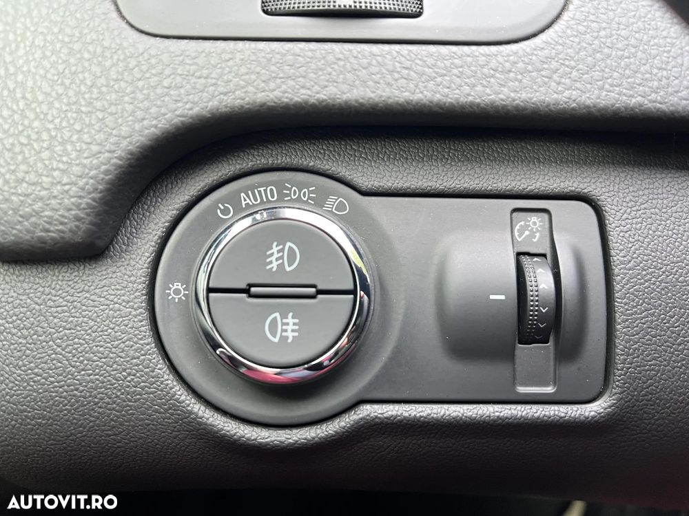 Opel Insignia 2.0 Bi Turbo CDTI 4x4 Sports Tourer Aut. - 12