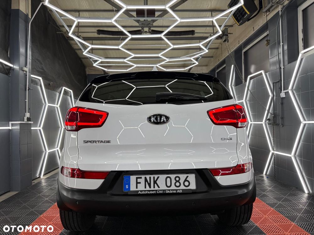 Kia Sportage 1.7 CRDI XL 2WD - 8