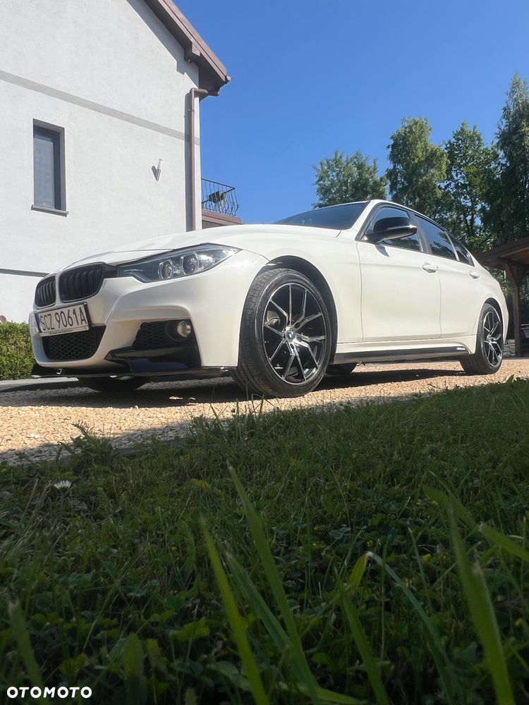 BMW Seria 3 328i - 7