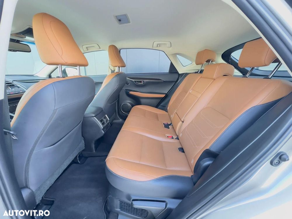 Lexus Seria NX 300h E-FOUR Luxury Line - 17