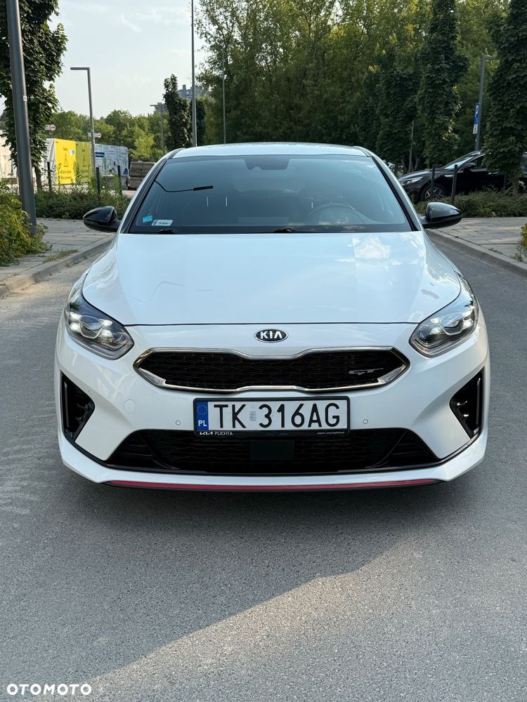 Kia ProCeed - 2