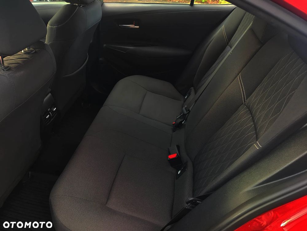 Toyota Corolla 1.8 Hybrid Comfort - 24
