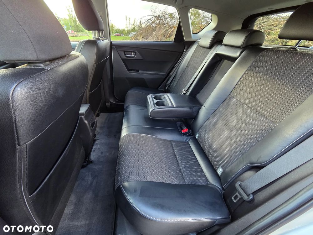 Toyota Auris - 8
