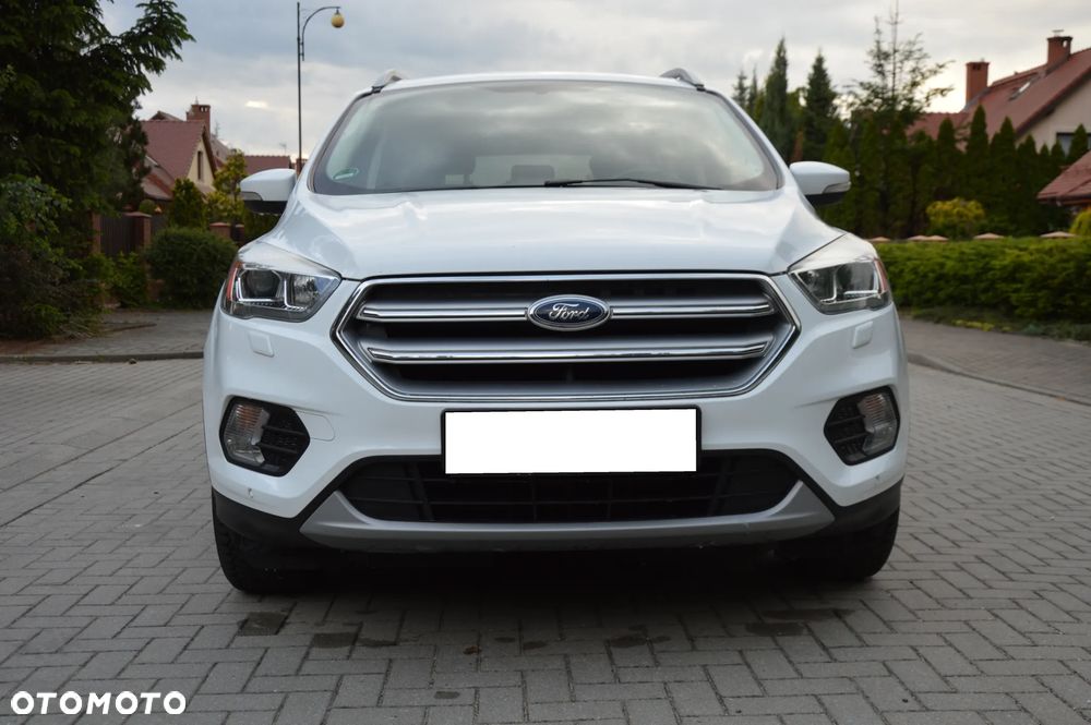 Ford Kuga 2.0 TDCi 2x4 Titanium - 6