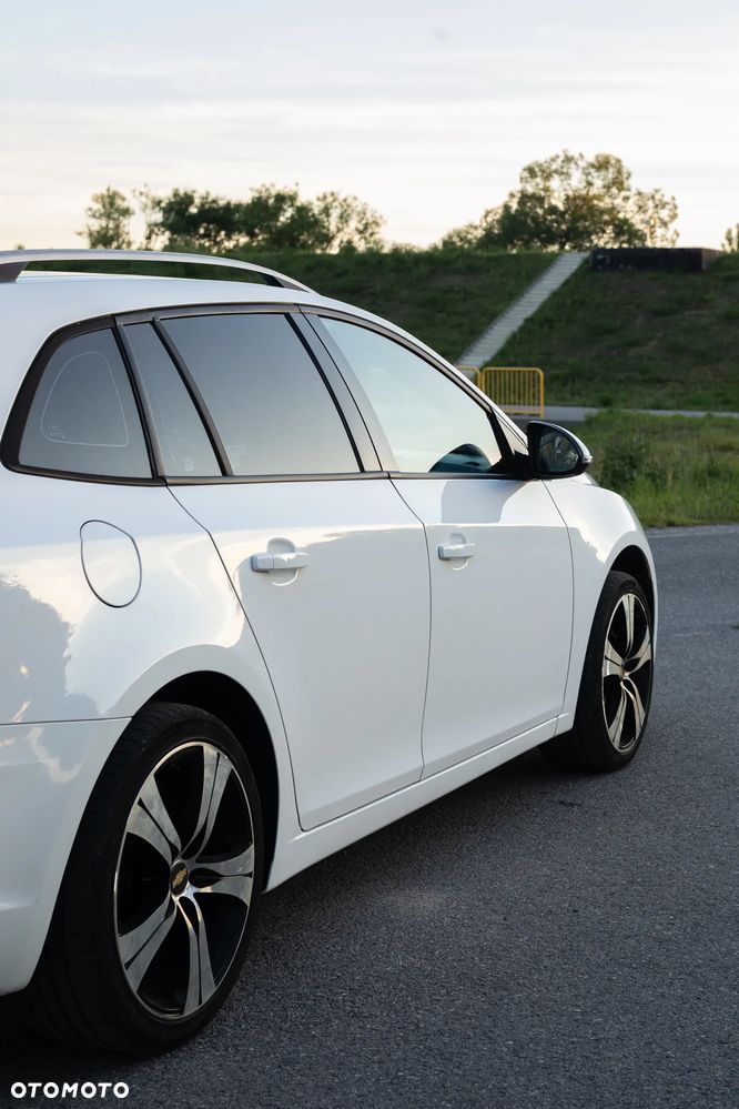 Chevrolet Cruze 1.8 LT - 9