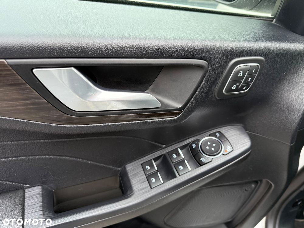 Ford Kuga 2.5P PHEV FWD Vignale - 19