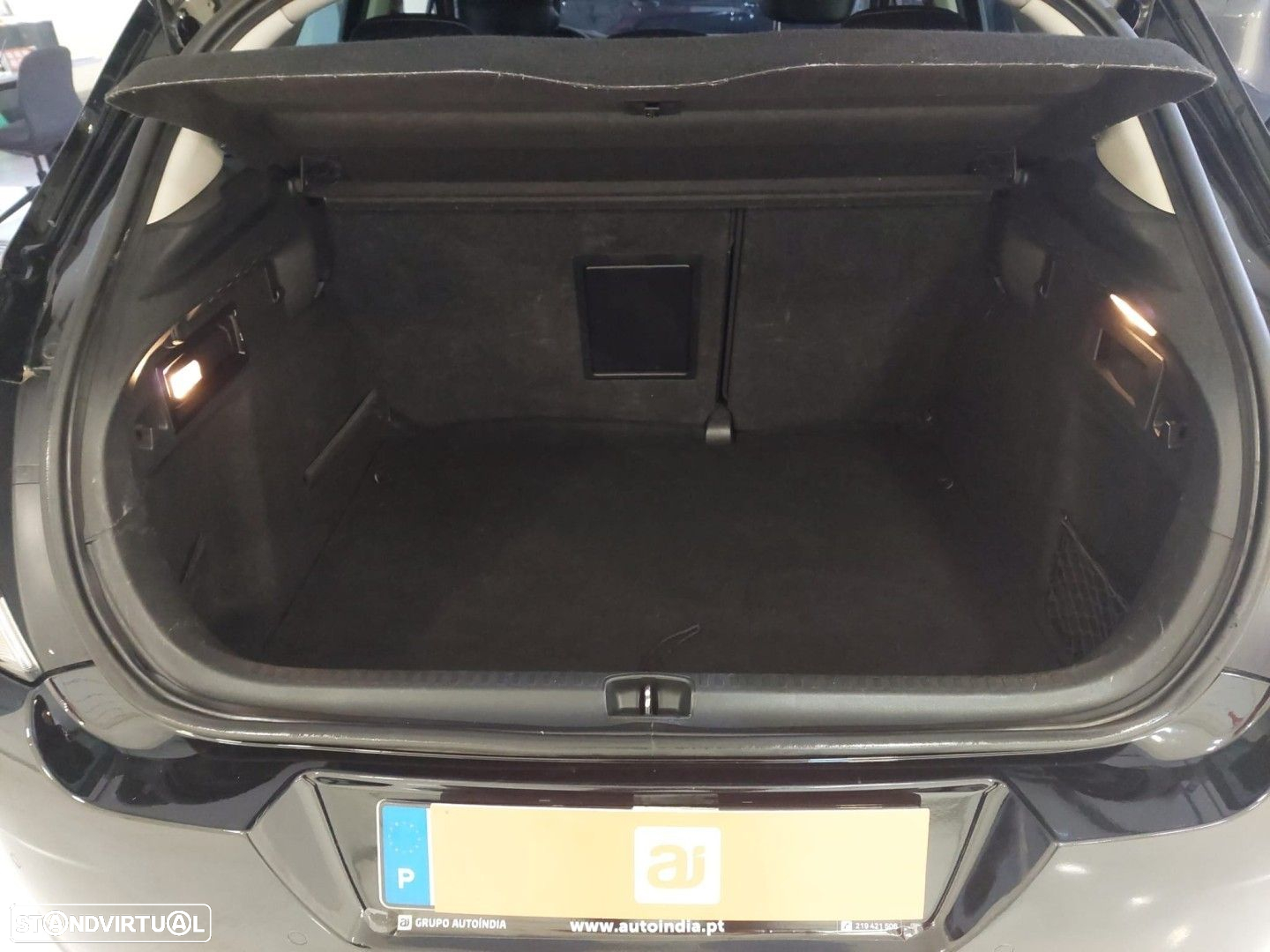 Citroën C4 PureTech 130 Stop & Start EAT6 Selection - 26