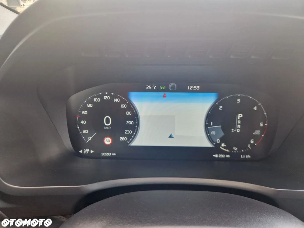 Volvo XC 90 D4 FWD Momentum - 4