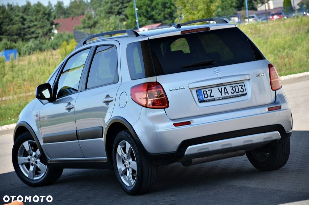 Suzuki SX4 - 12
