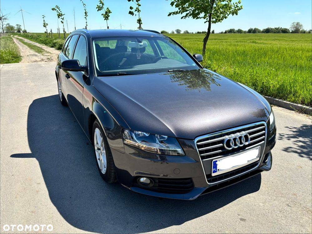 Audi A4 Avant - 1