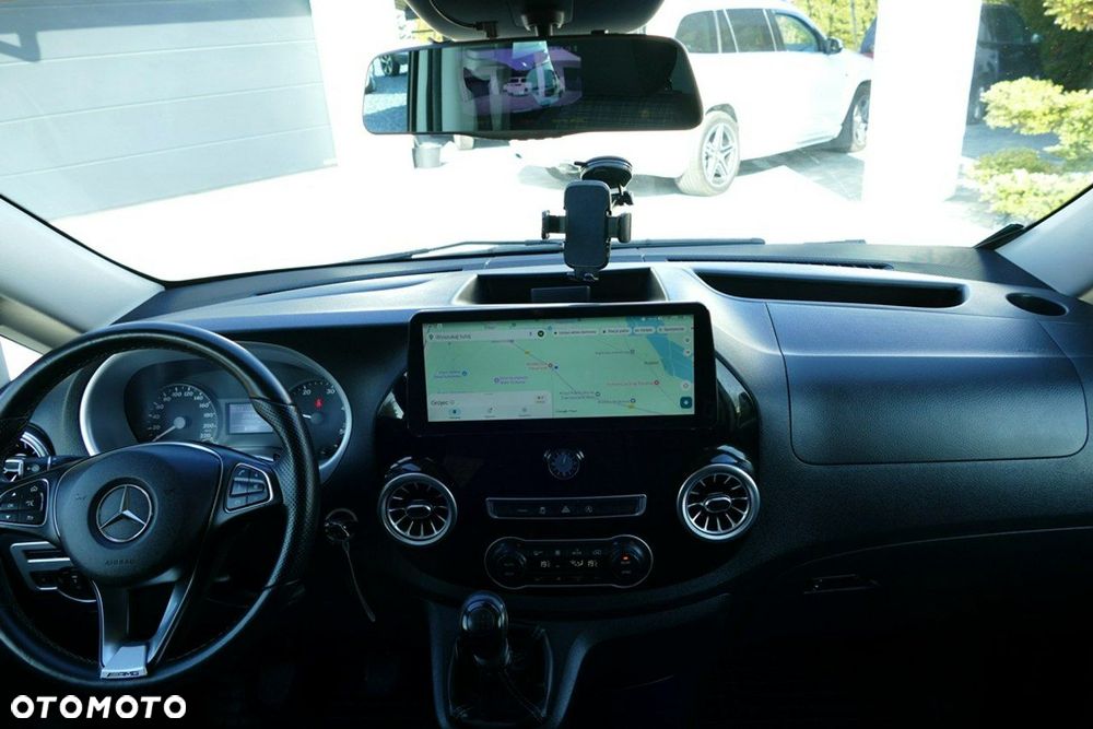 Mercedes-Benz Klasa V - 5