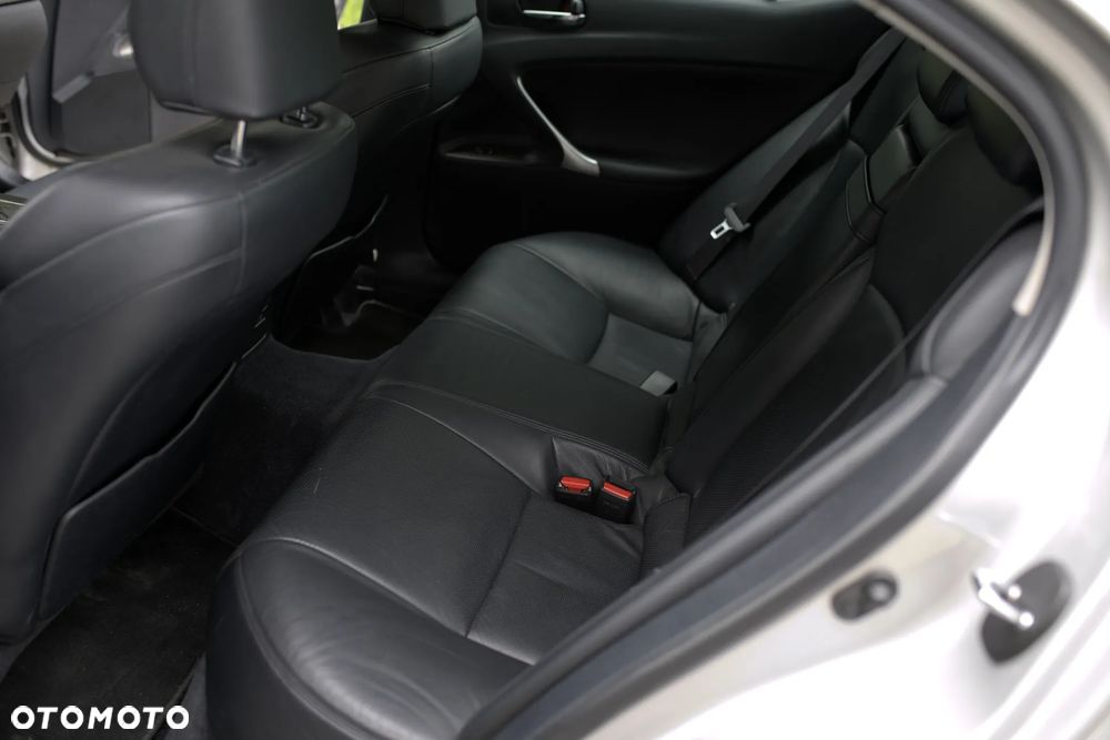 Lexus IS 250 Comfort - 11