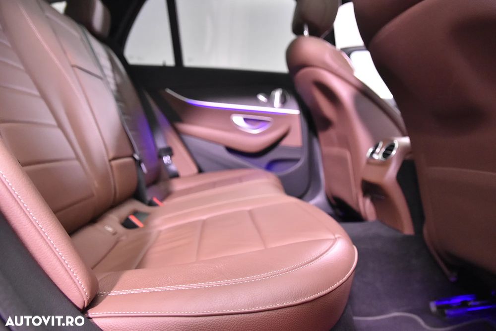 Mercedes-Benz E 220 d 4Matic All-Terrain 9G-TRONIC Avantgarde - 12