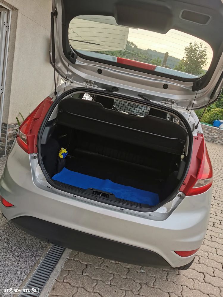 Ford Fiesta - 5