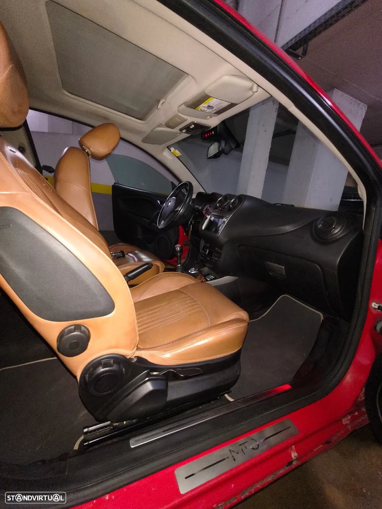 Alfa Romeo MiTo 1.4 MultiAir Distinctive - 12