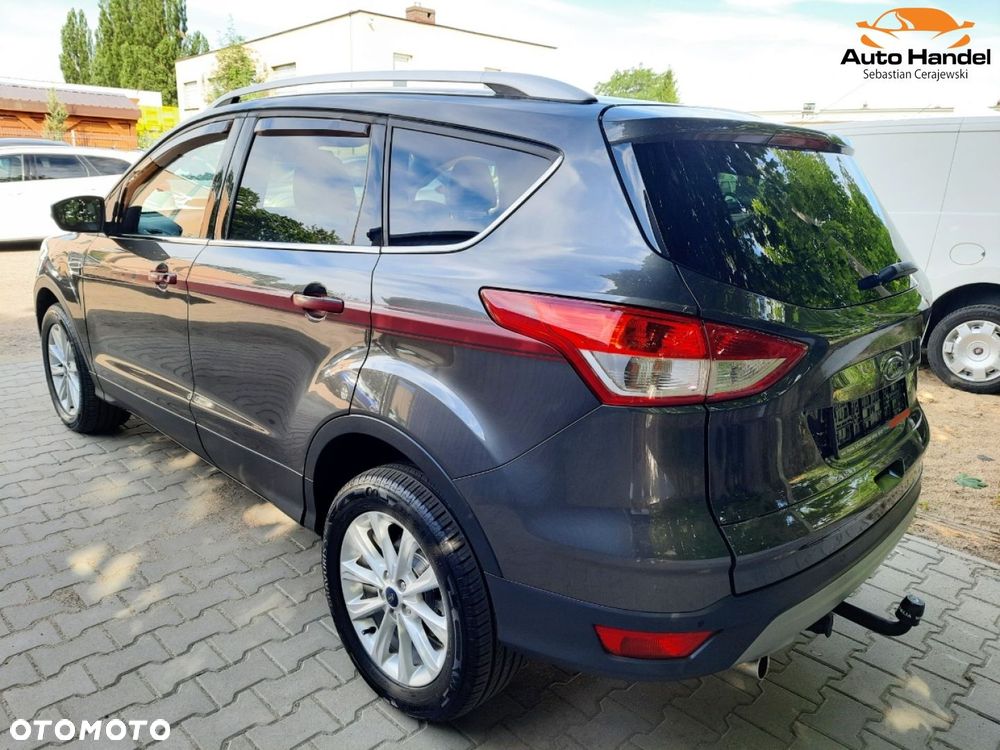 Ford Kuga 1.5 EcoBoost 2x4 Titanium - 14