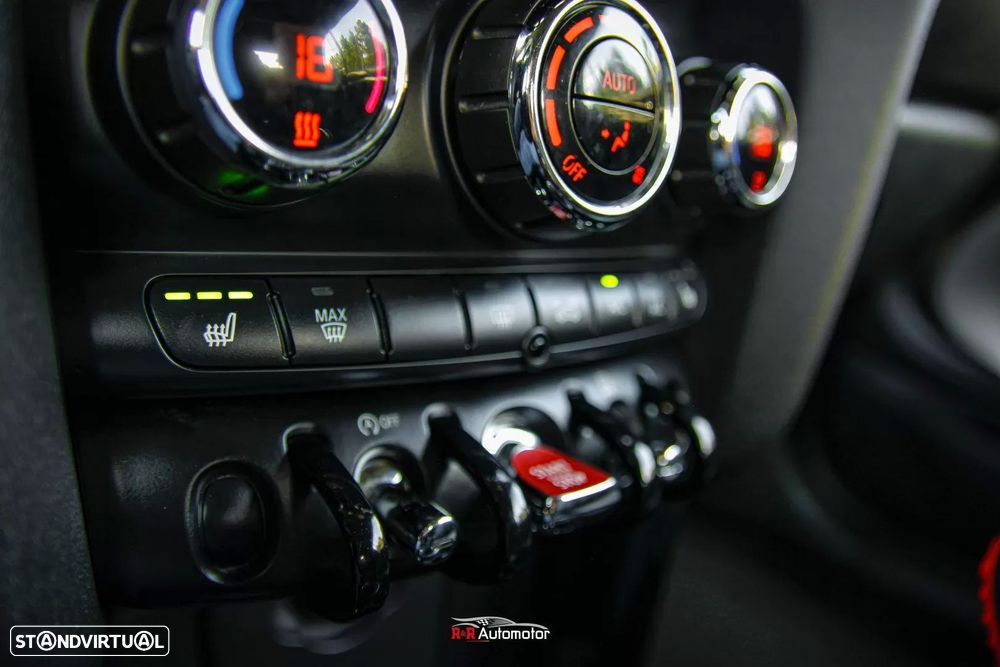 MINI Cabrio Cooper S Auto Desportiva - 26