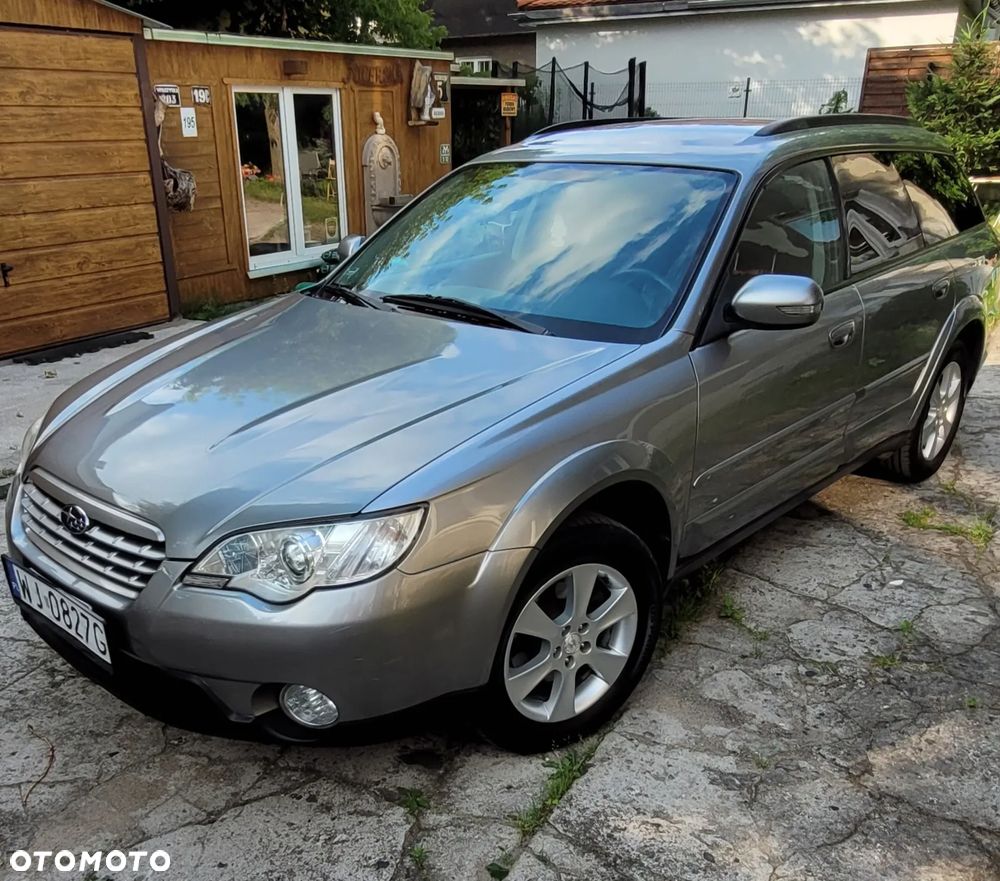 Subaru Legacy - 1