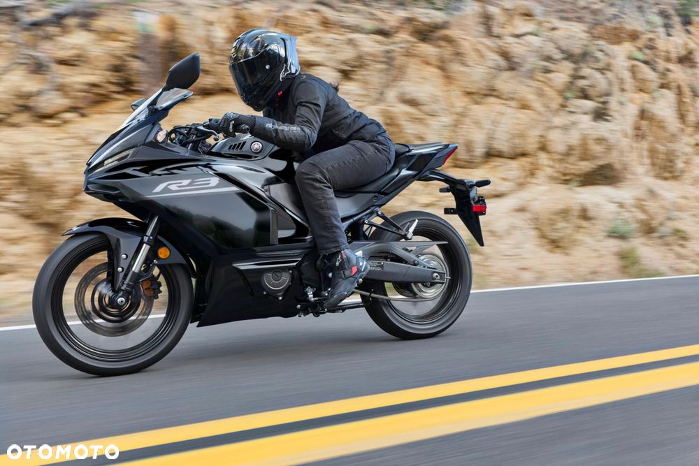 Yamaha R3 - 2