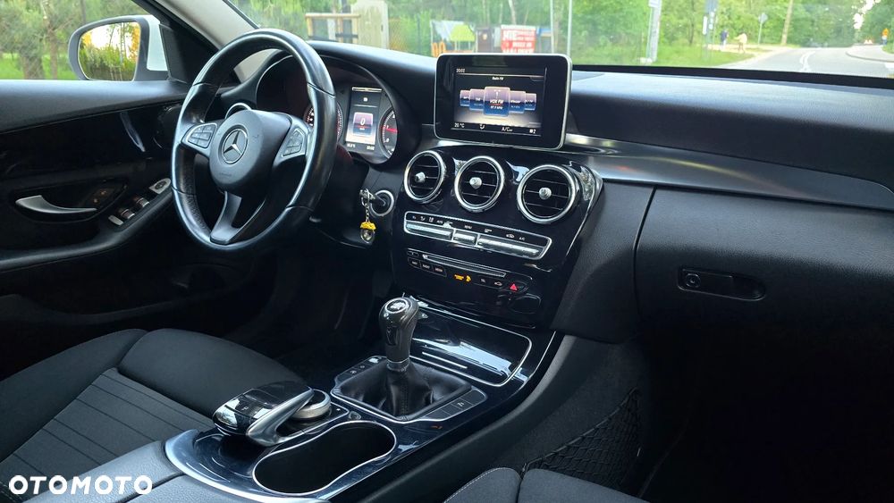 Mercedes-Benz Klasa C 180 (BlueTEC) d AMG Line - 21