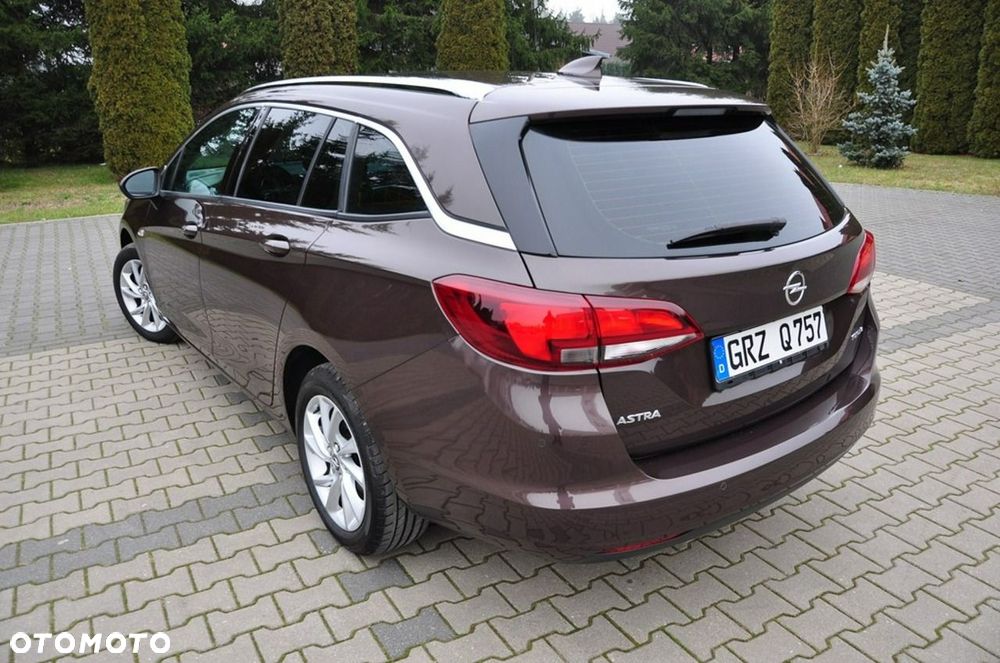 Opel Astra - 25