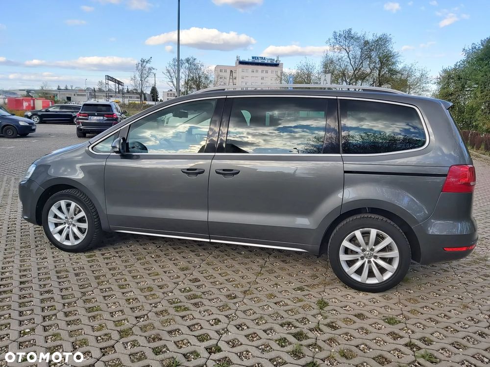 Volkswagen Sharan 2.0 TDI DPF Highline - 4